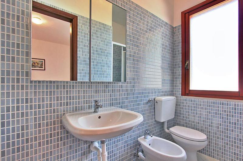 Villa Acquamarina Линяно Сабиадоро Екстериор снимка