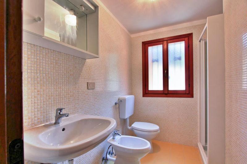 Villa Acquamarina Линяно Сабиадоро Екстериор снимка